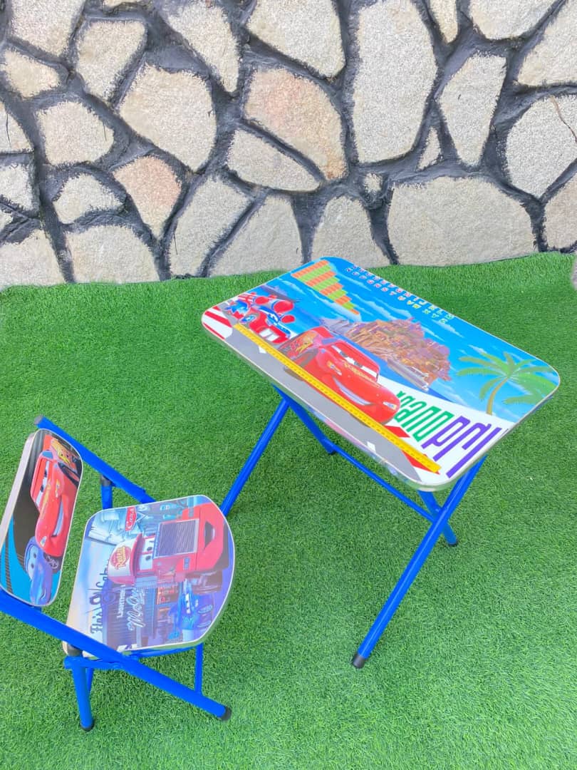 Toddler foldable table and chair set