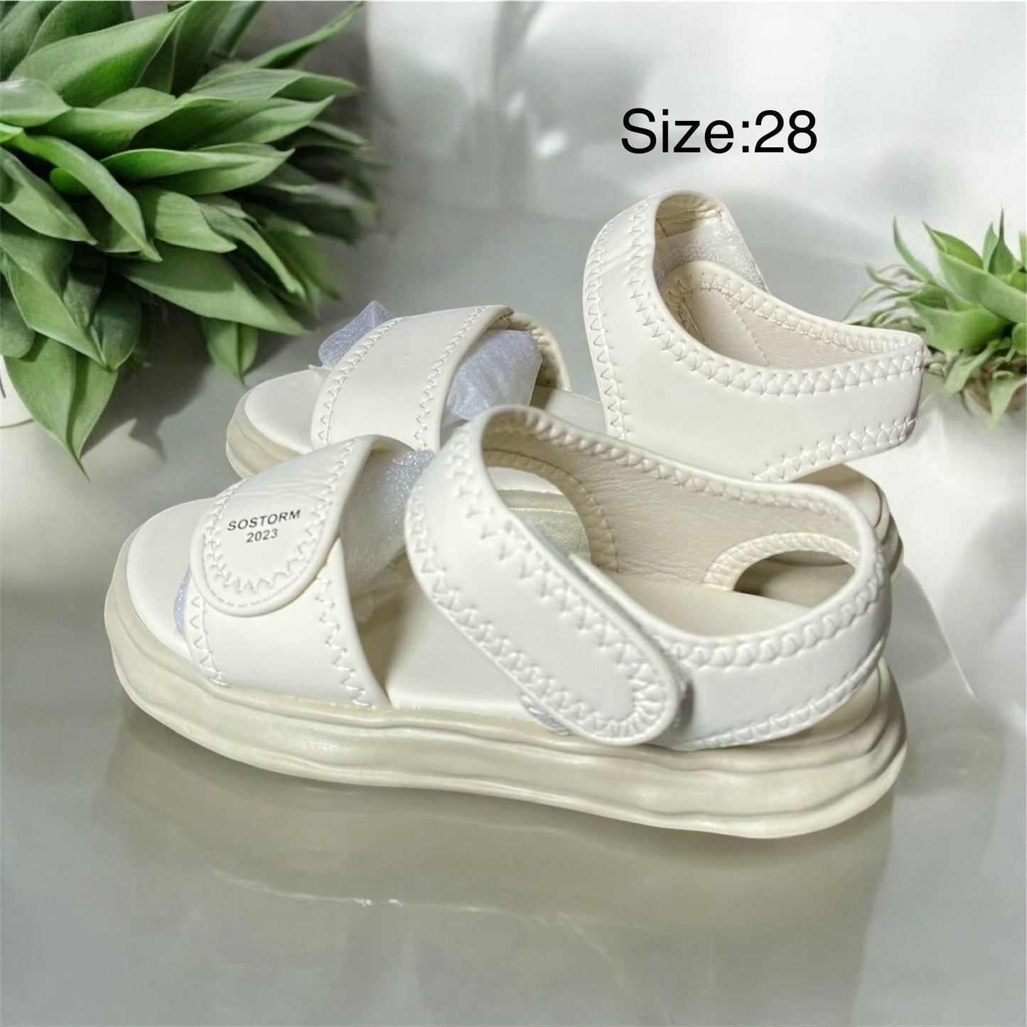 Girls sandals