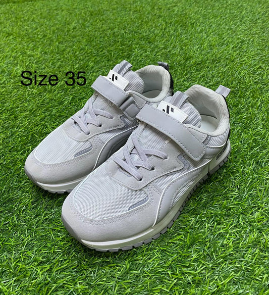Children sneakers