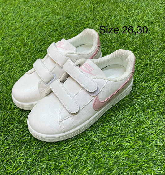 Children sneaker