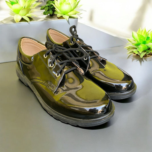 Glossy Design UK-US Boys School Shoe with Lace