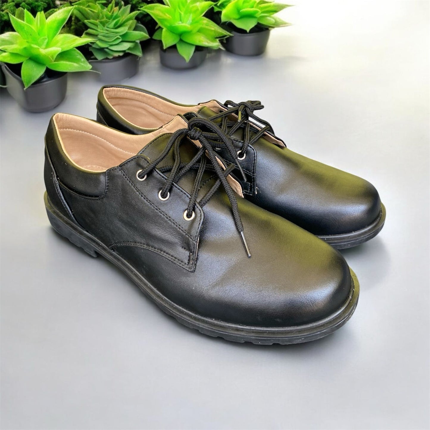 Matte Design UK-US Boys School Shoe with Lace