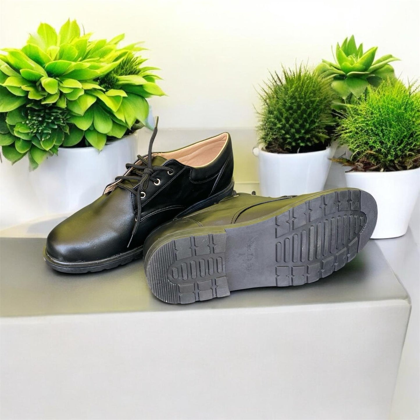 Matte Design UK-US Boys School Shoe with Lace