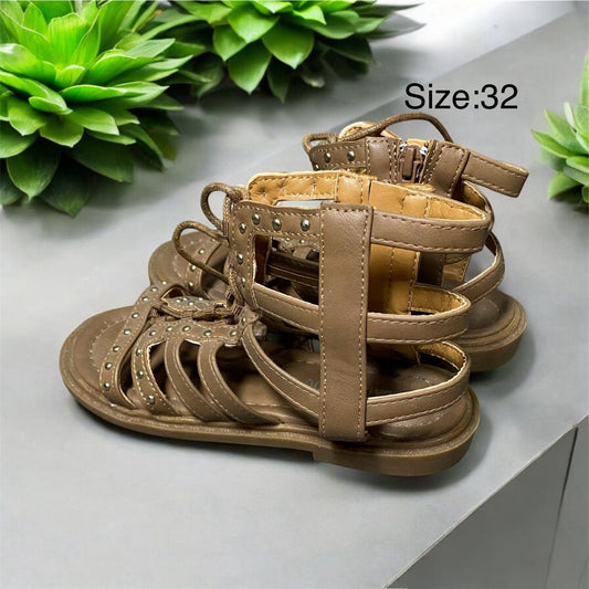 Girls sandals
