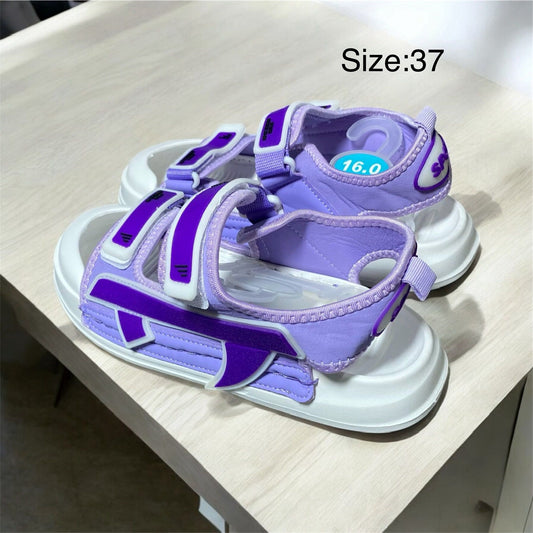 Girls sandals