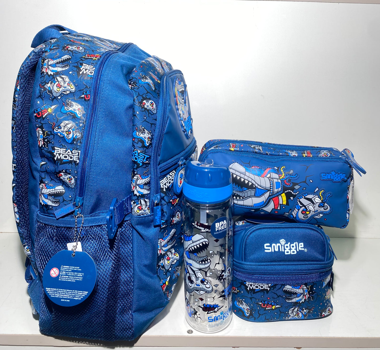 Smiggle bag