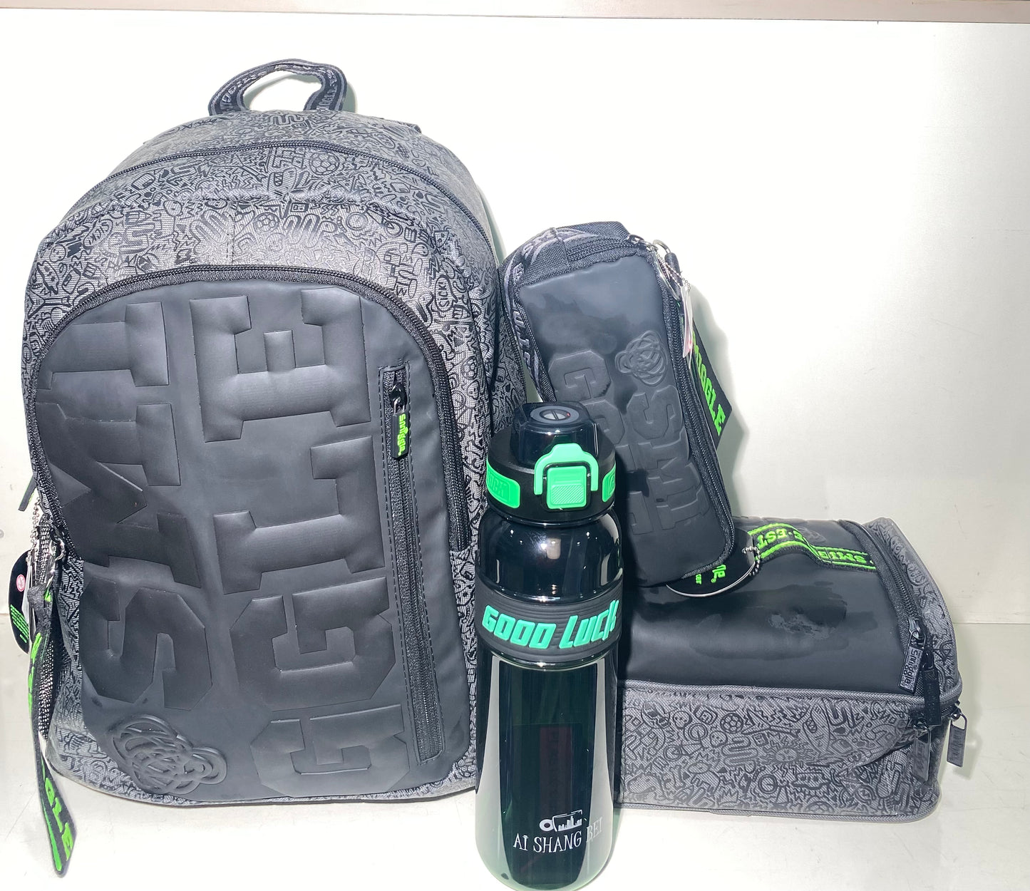 SMIGGLE BAG