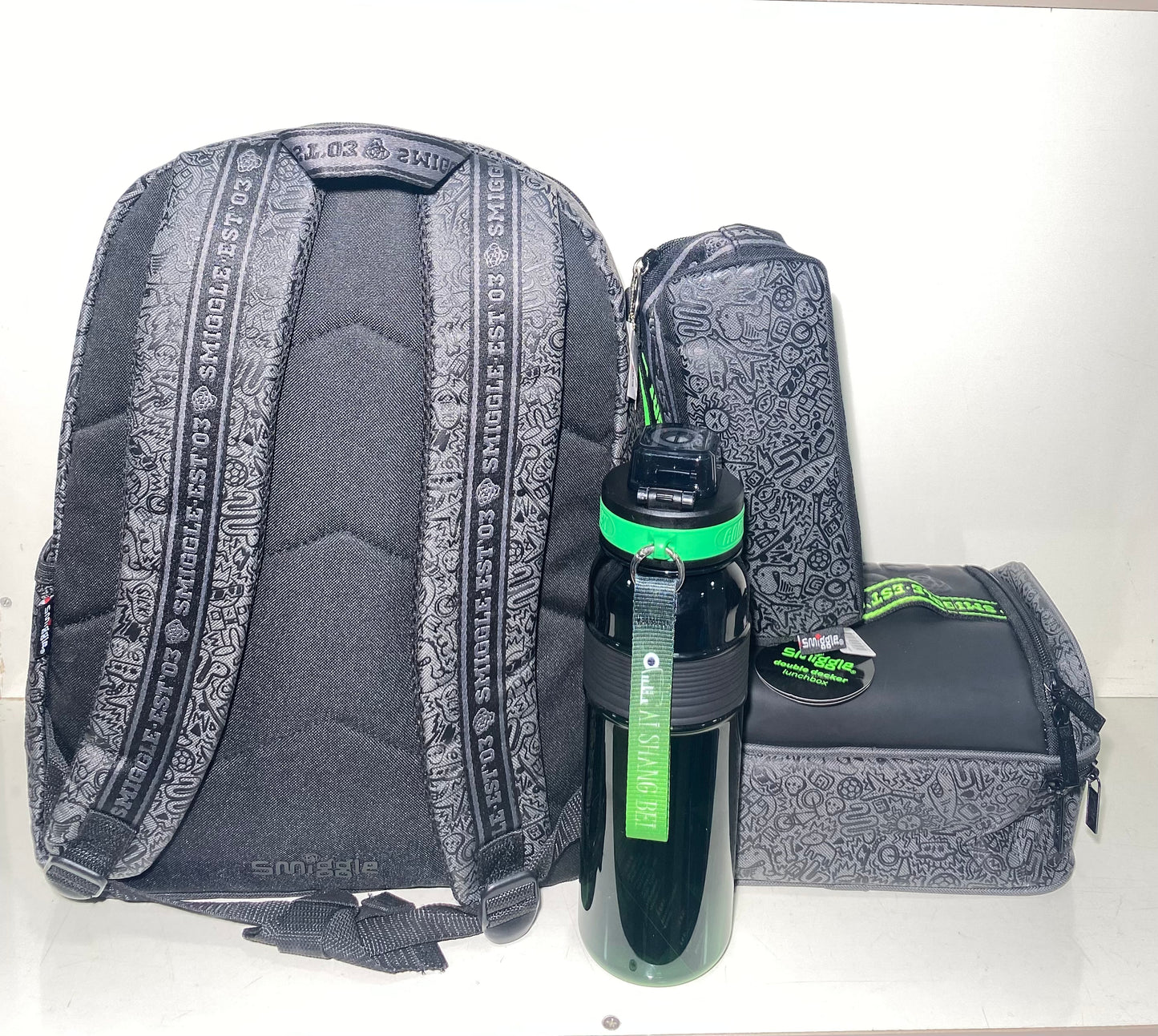 SMIGGLE BAG