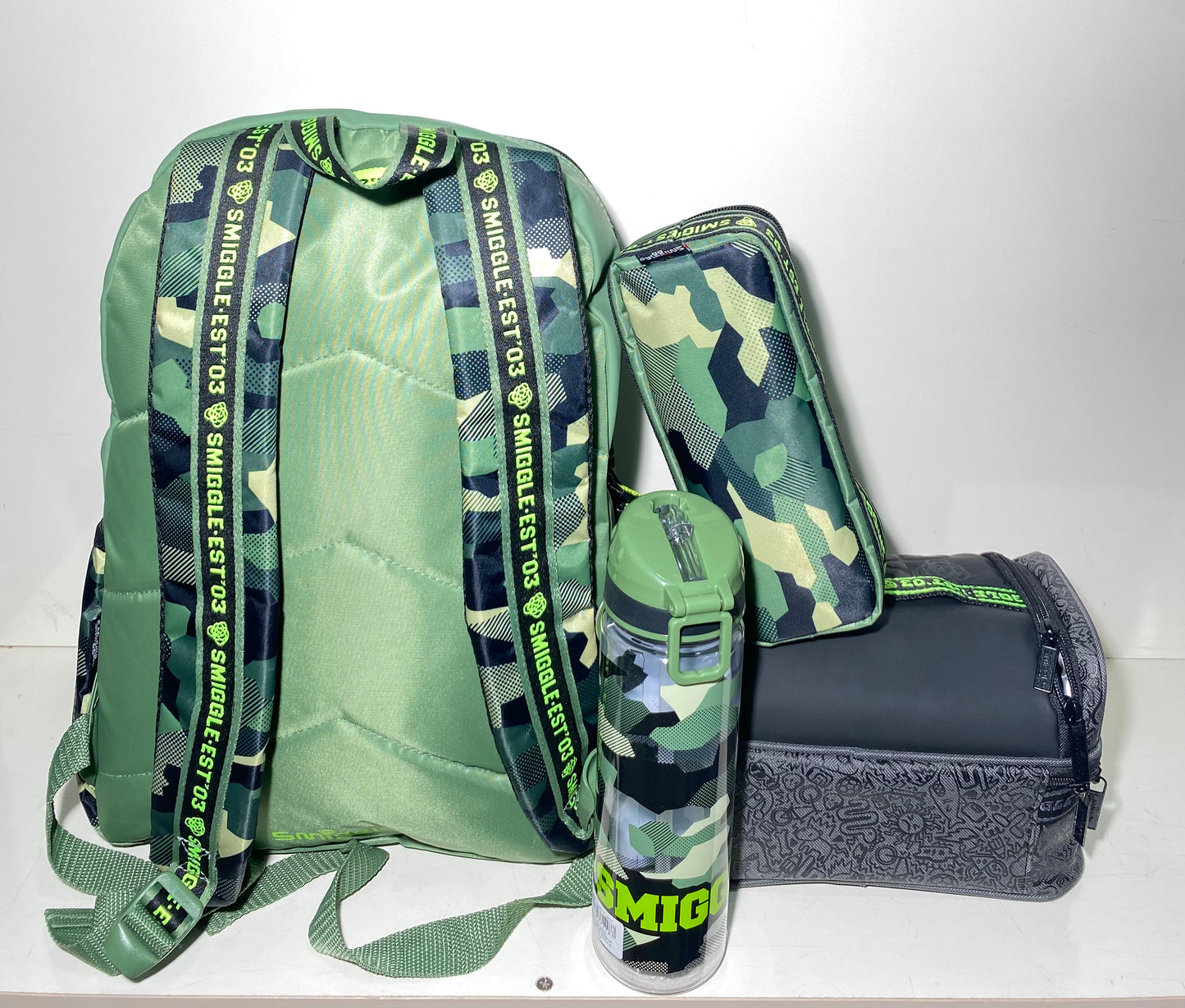 SMIGGLE BAG