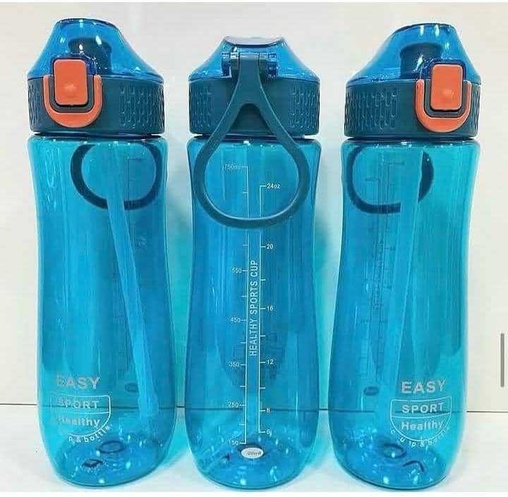 750ml water bottle